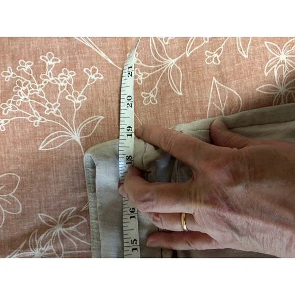 Hilary Radley Womens Pull On Shorts Beige Melange Stretch Pockets Size  XL (J15) - Picture 4 of 7